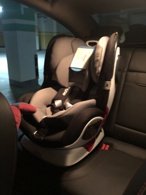 请教老铁入手贝婴适太空舱加强型汽车儿童安全座椅怎么样,质量曝光合不合格是杂牌吗