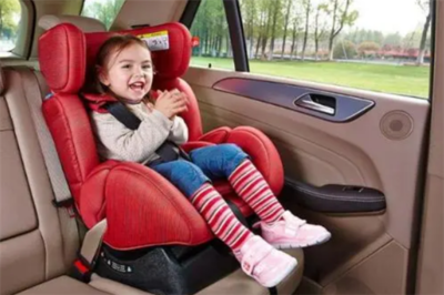 儿童安全座椅